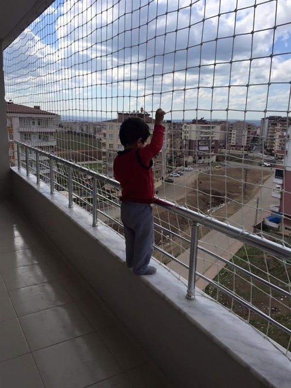 Balcony Safety Netting Protective Equipments For Balconies Balcony Safety Netting Protective Equipments For Balconies