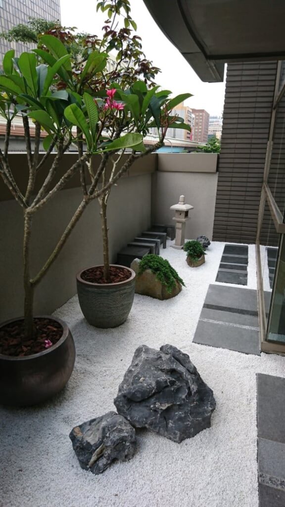 Explore Balcony Zen Gardens Meditative Spaces At Any Scale!