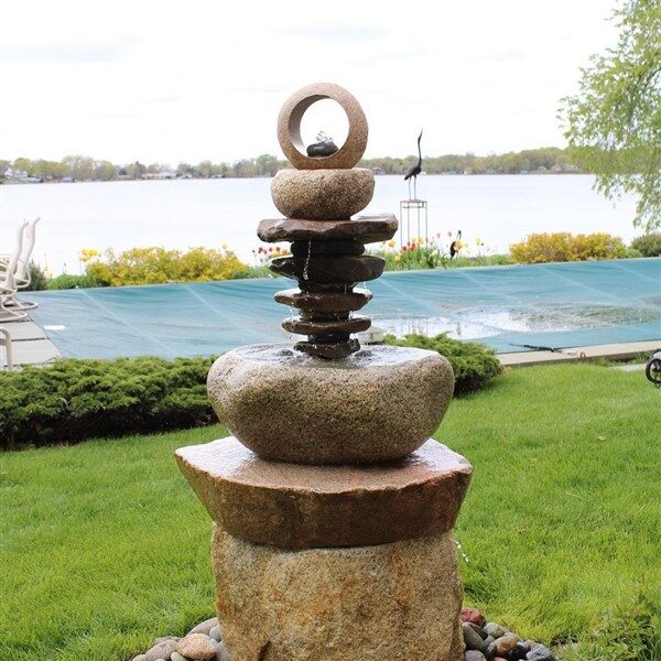 Water Fountain Ideas: Restful Garden Decors With the Sound of Water